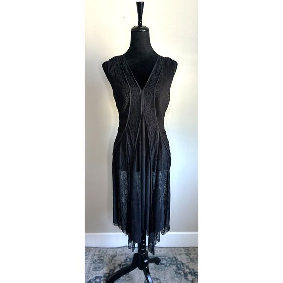 BCBGmaxazria Irregular Hem Black Stretch Lace Slip Dress Size XS (Fits like S\M) - Picture 1 of 9